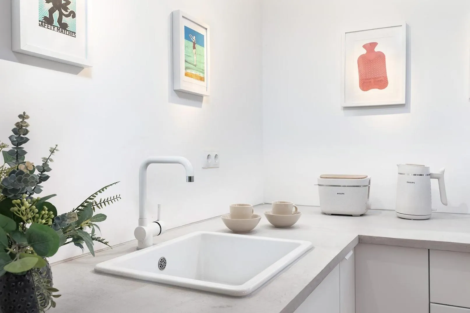 Stylish Apartment With Home Cinema, 2-Min Tram Berlin